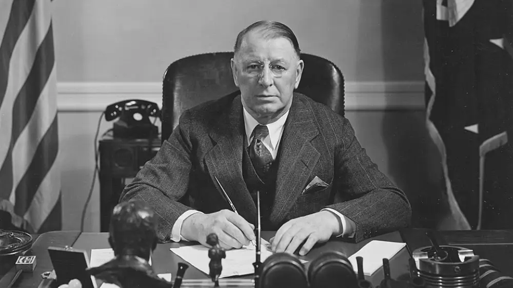 Frank Knox: Tale of the American Dream and Public Service